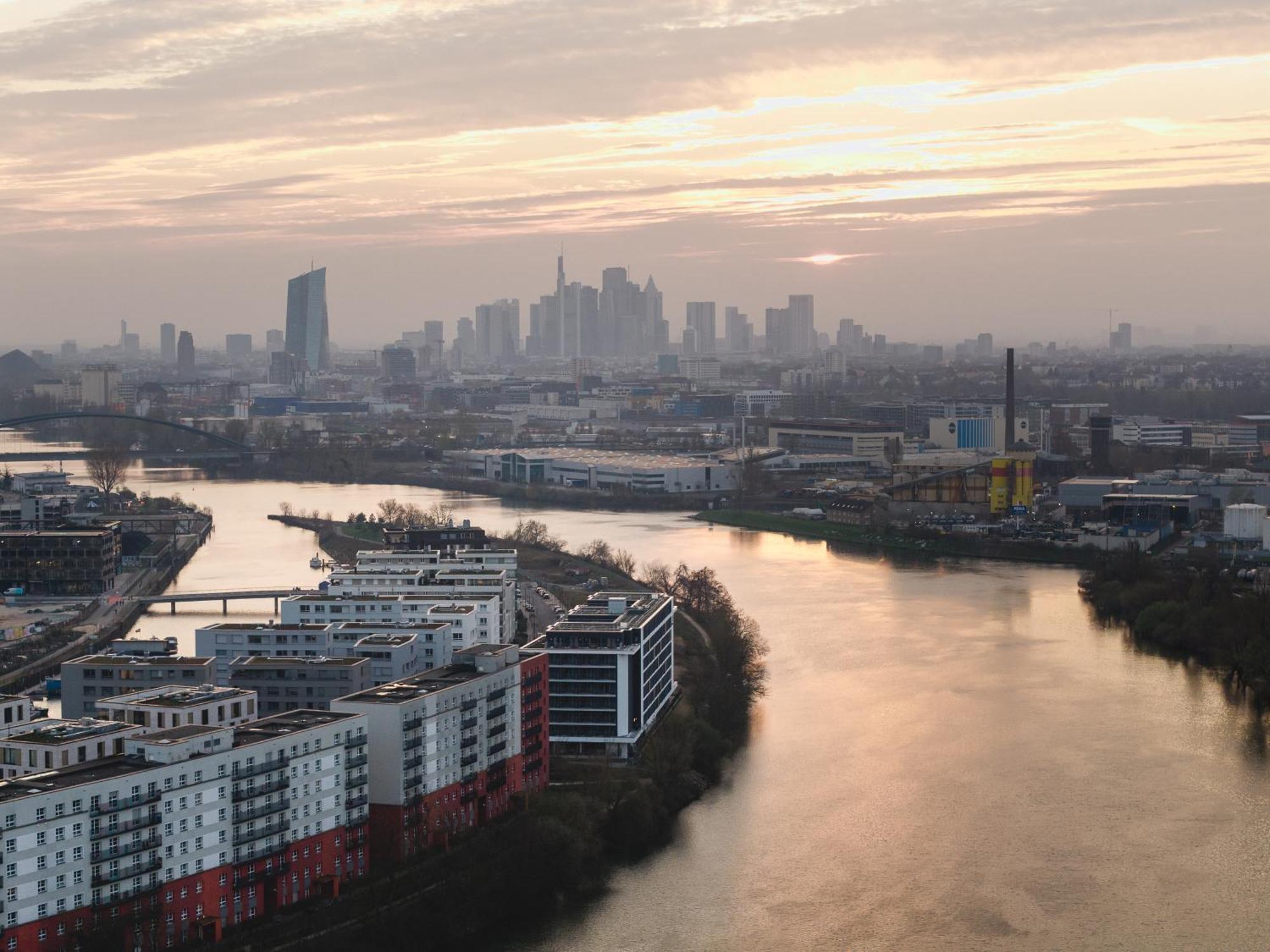 Rioca Hafeninsel Posto 8 Aparthotel Offenbach am Main Exteriör bild